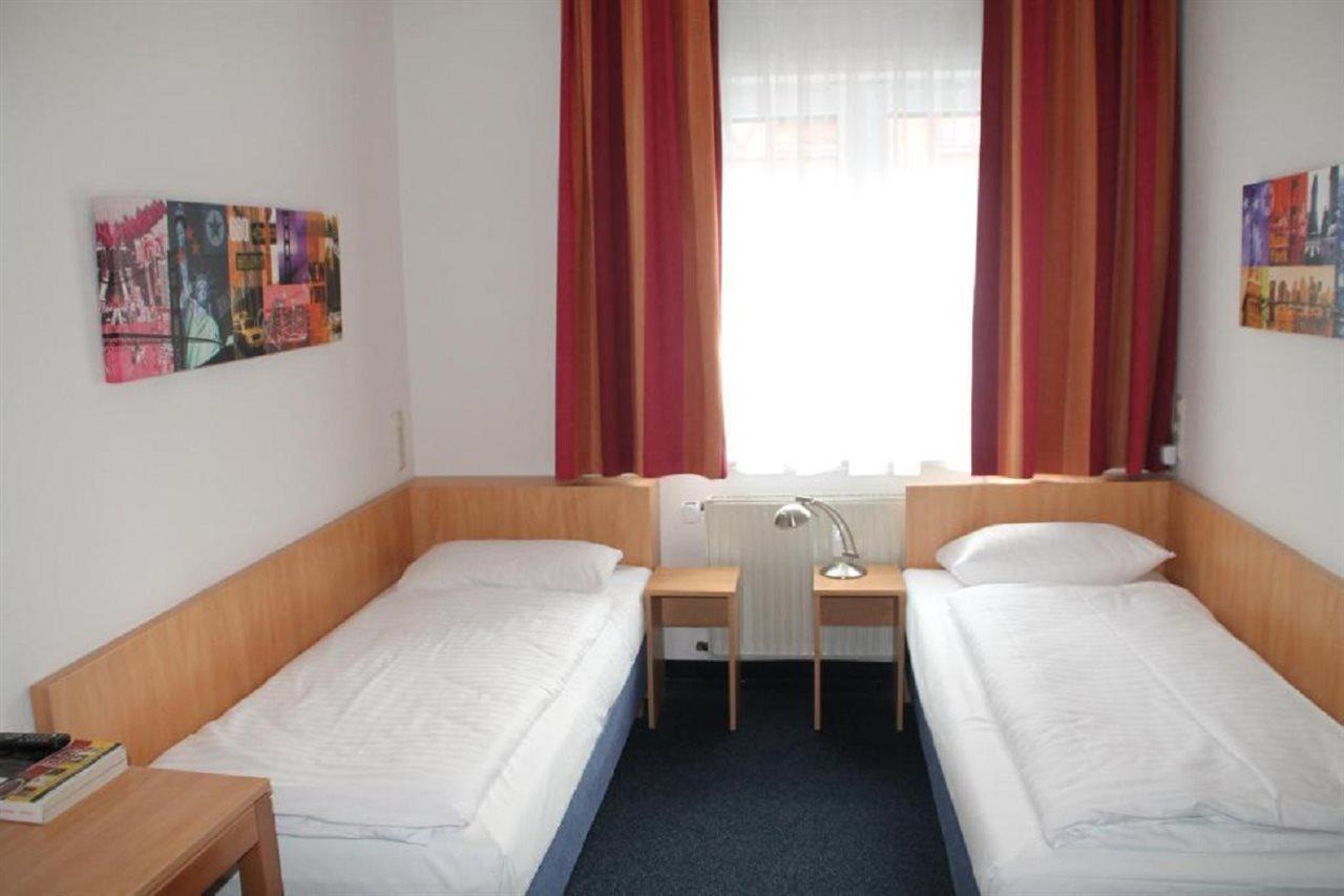 Hotel Roemerhof Hanau By Trip Inn Экстерьер фото