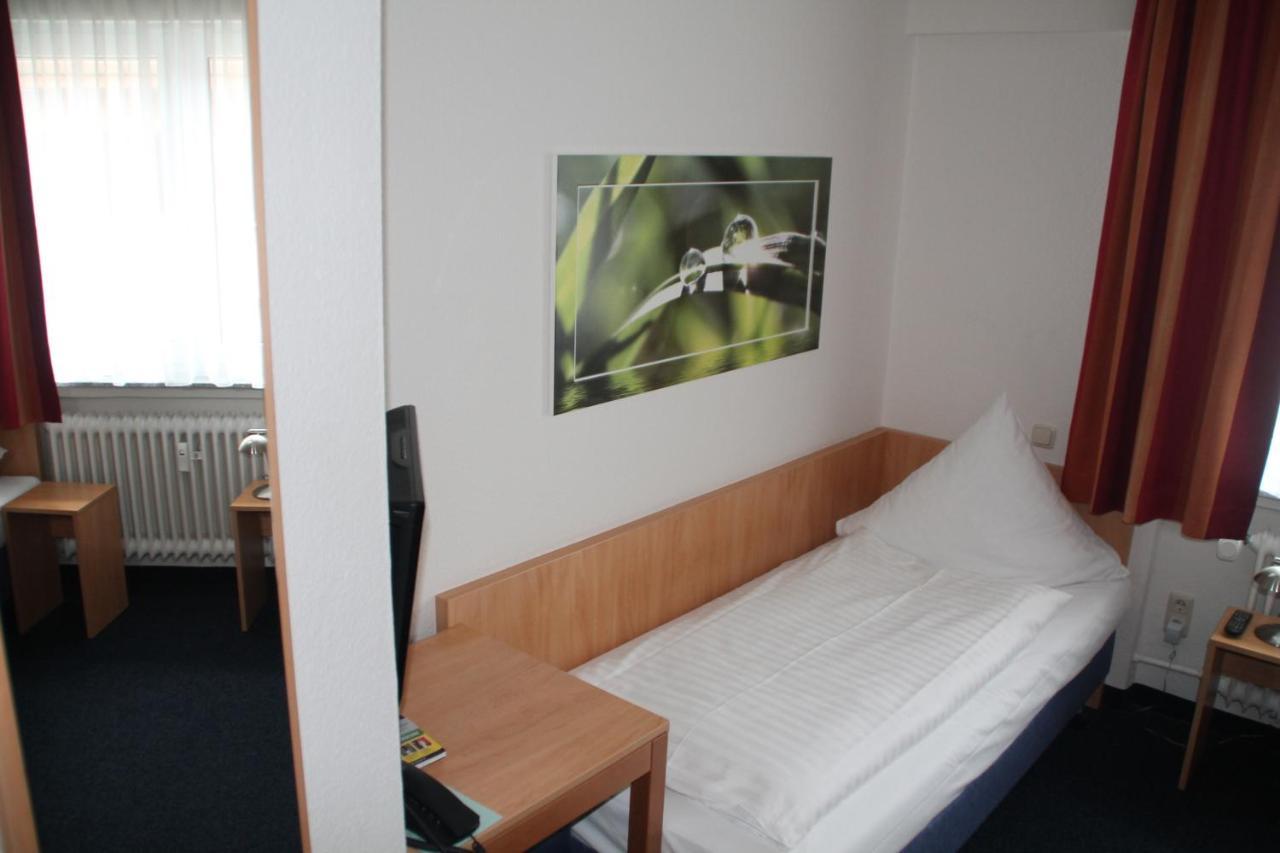 Hotel Roemerhof Hanau By Trip Inn Экстерьер фото